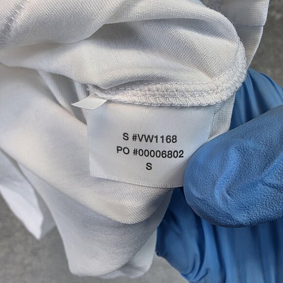 Vuori Shirt Womens Small White VW1168 Short Sleeve Crewneck Athletic Tee Top - Picture 8 of 9